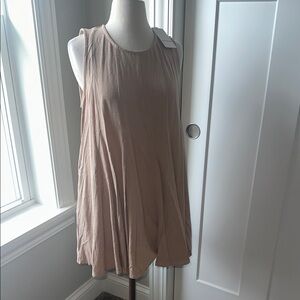 Heyson Beige Sleeveless Tunic Linen Blend Boutique Size Medium NWT